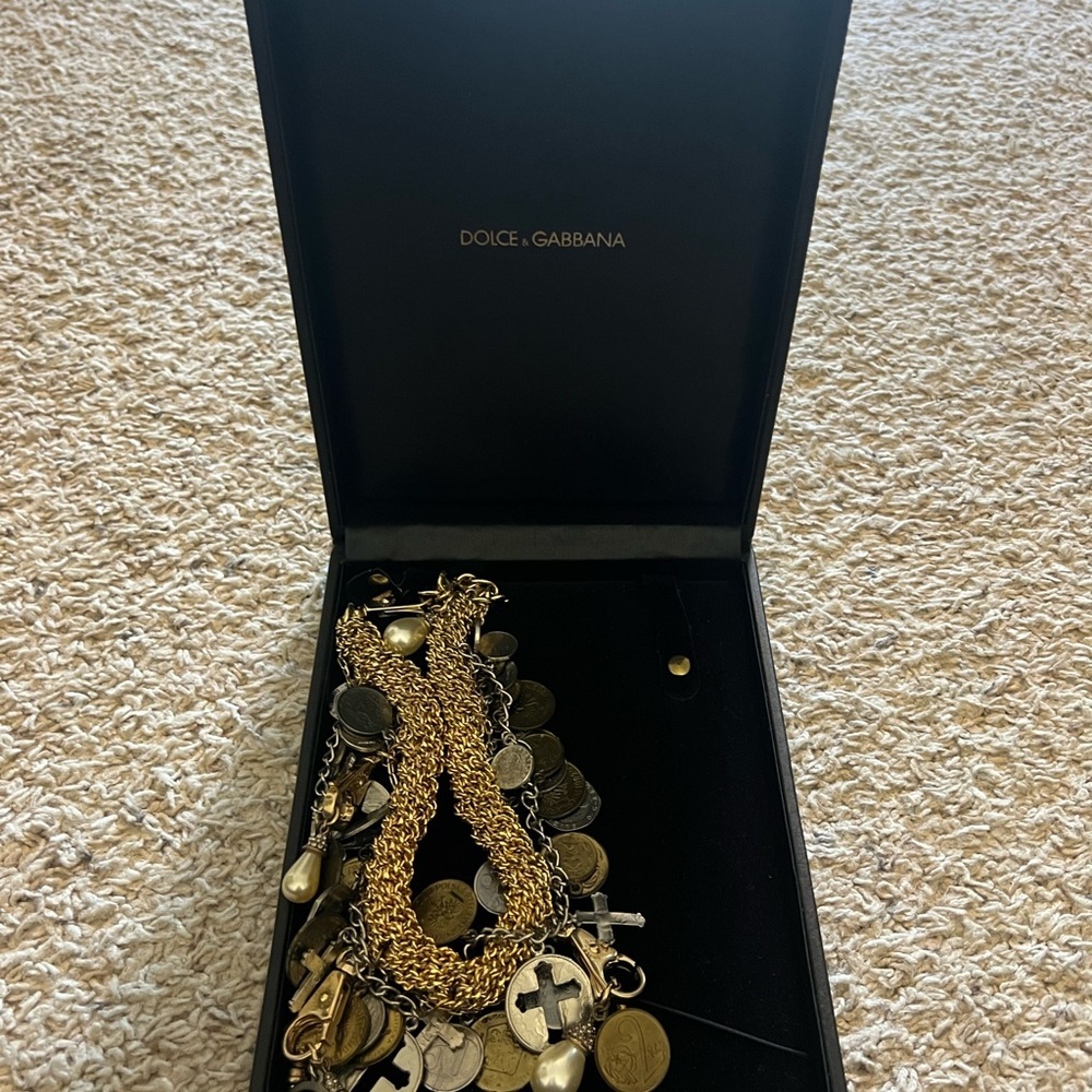 Dolce and gabbana charm necklace - Picture 3 of 5